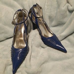 Beautiful blue heels